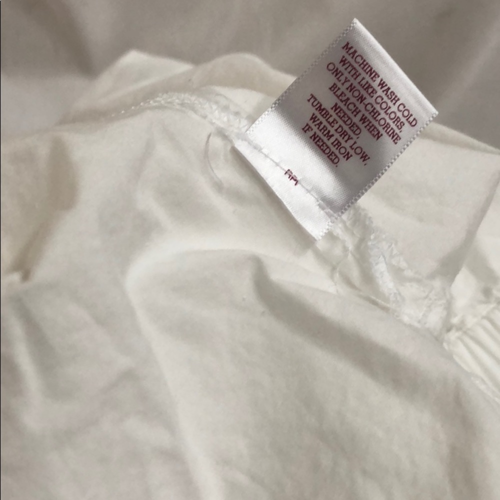 Bright white blouse - Picture 4 of 5